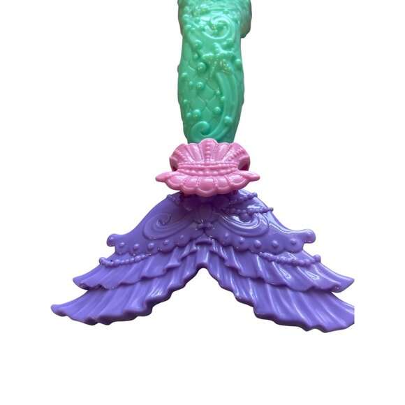 Disney Princess Ariel & Mermaid Barbie Dolls Bundle Mermaid Tails & Accessories - Picture 4 of 8